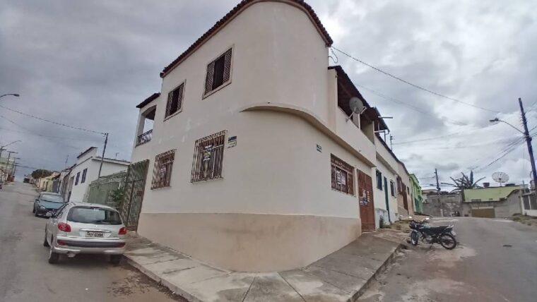 0498 – Casa com 2 quartos