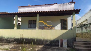 0499-Casa com 3 quartos, 94 m²