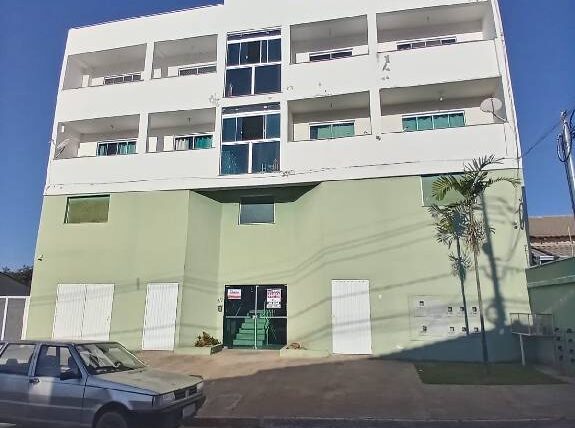 0567-Apartamento com 2 quartos