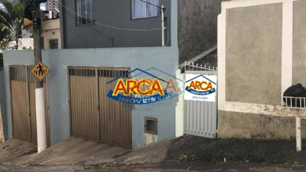 0565-Casa com 3 dormitórios à venda, 74 m²