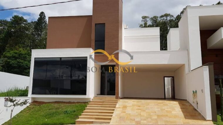 0081-Casa com 4 quartos, 305 m²