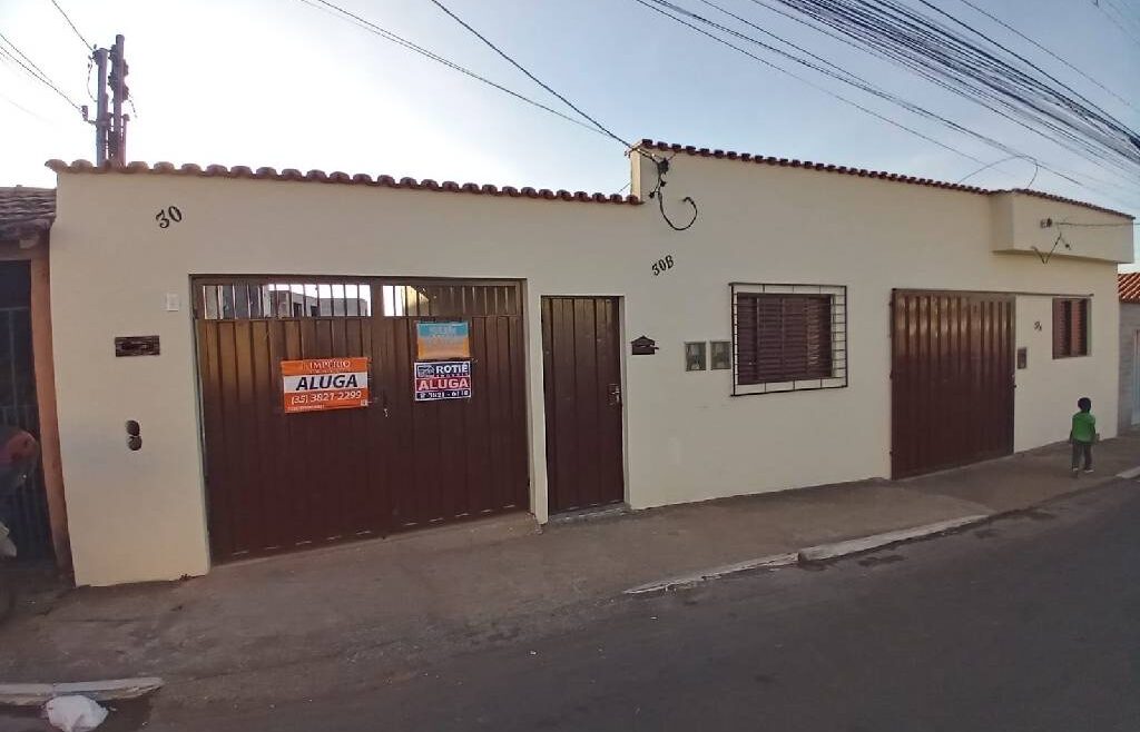 0571- Casa com 2 quartos