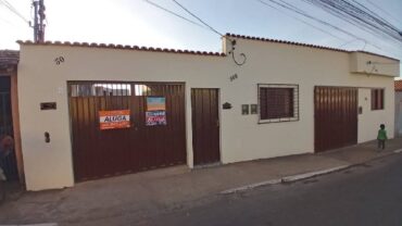 0571- Casa com 2 quartos