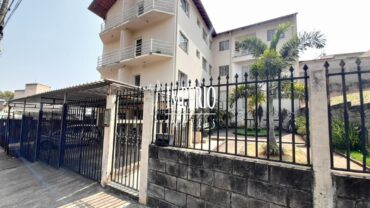 0576 – Apartamento com 3 dormitórios, 85m²