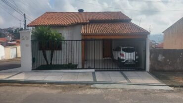 0632-Casa com 3 quartos