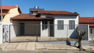 0634-Casa com 3 quartos